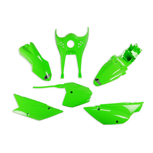 UFO Plastkit Kawasaki green