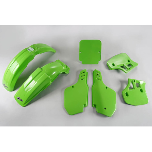 UFO Plastkit Kawasaki green