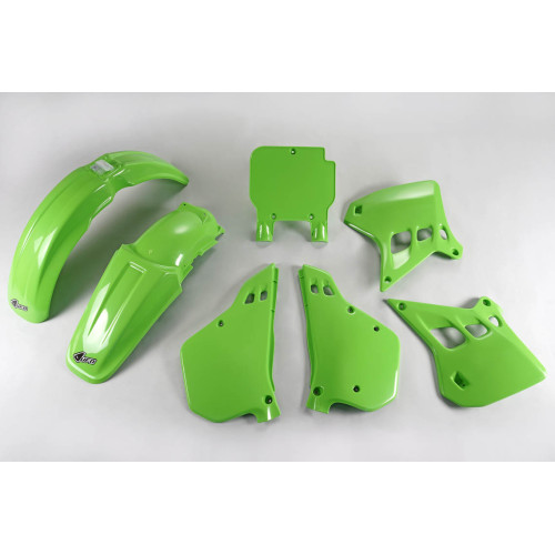 UFO Plastkit Kawasaki green