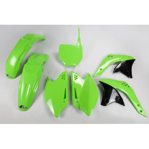 UFO Plastkit Kawasaki green