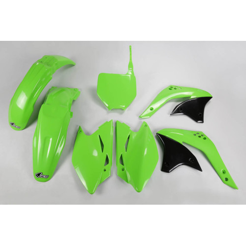 UFO Plastkit Kawasaki green