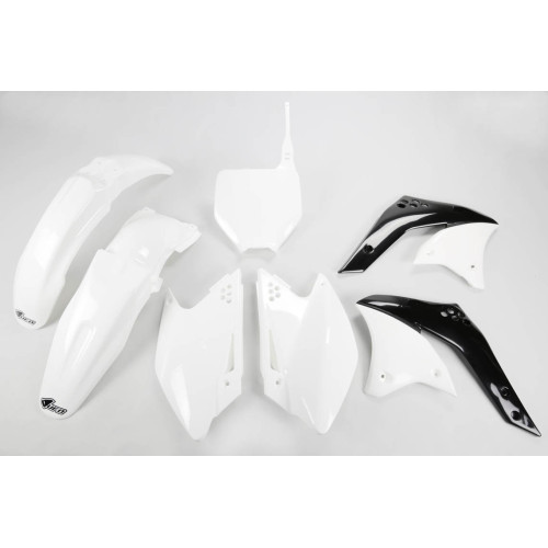 UFO Plastkit Kawasaki white