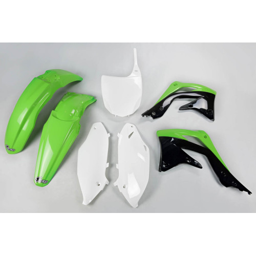 UFO Plastkit Kawasaki 999