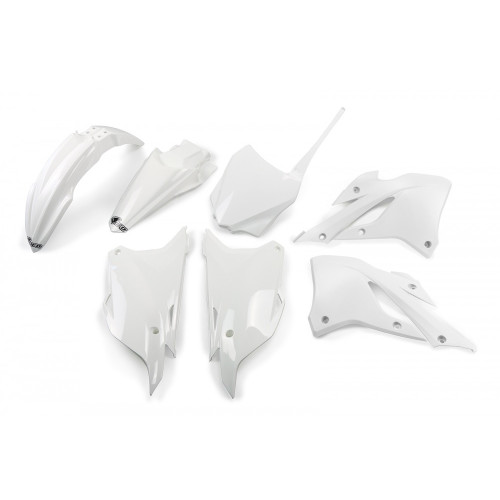 UFO Plastkit Kawasaki white