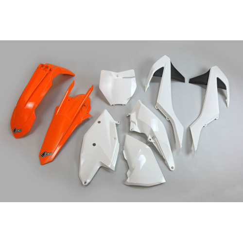 UFO Plastkit Ktm 999 17