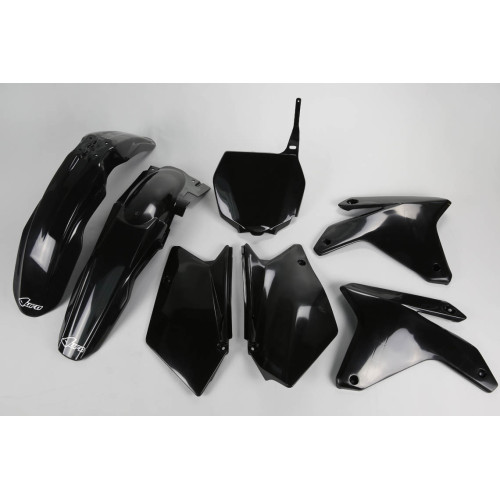 UFO Plastkit Suzuki black