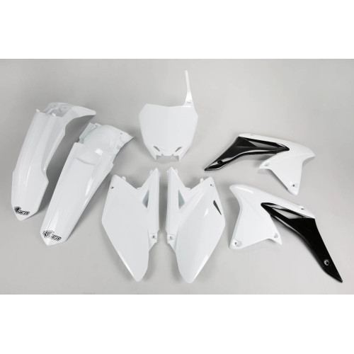 UFO Plastkit Suzuki white