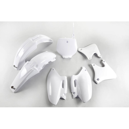 UFO Plastkit Yamaha white