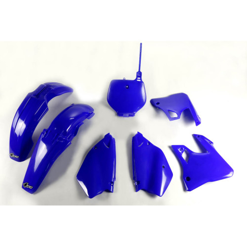 UFO Plastkit Yamaha blue