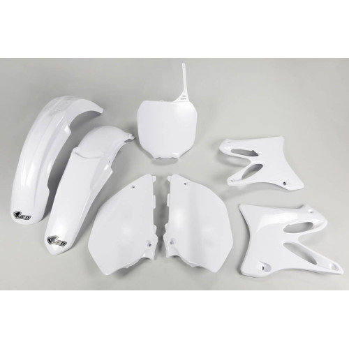 UFO Plastkit Yamaha white