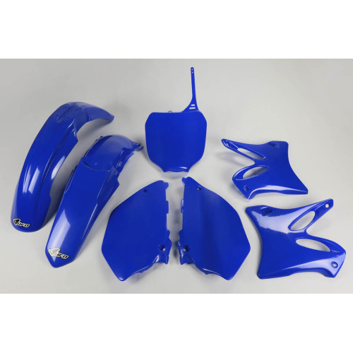 UFO Plastkit Yamaha blue