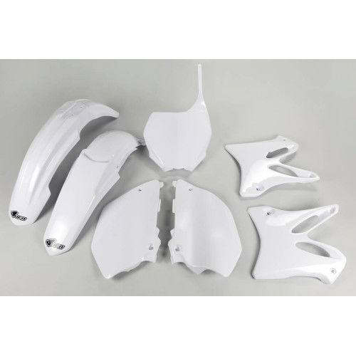 UFO Plastkit Yamaha white