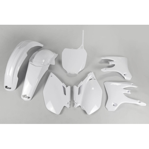 UFO Plastkit Yamaha white