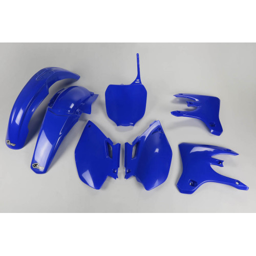 UFO Plastkit Yamaha blue