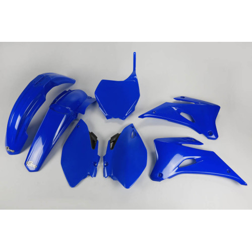 UFO Plastkit Yamaha blue