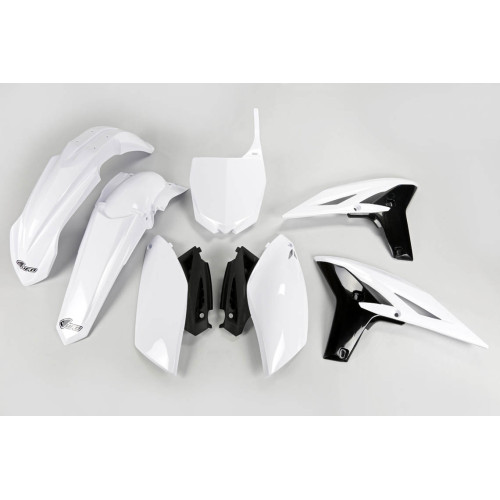 UFO Plastkit Yamaha white