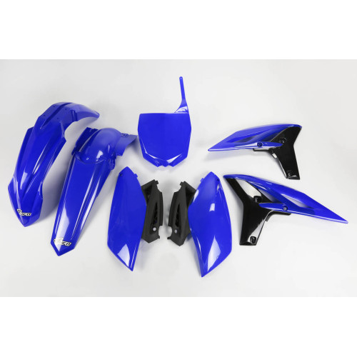 UFO Plastkit Yamaha blue